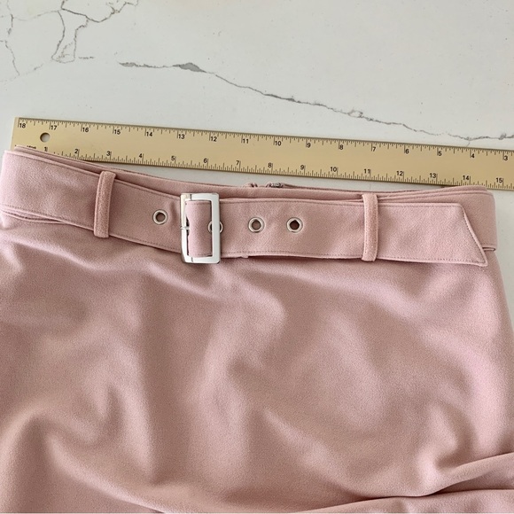 🩷 Bebe Blush Pink Belted Tulip Hem Wrap Skirt - Picture 6 of 11